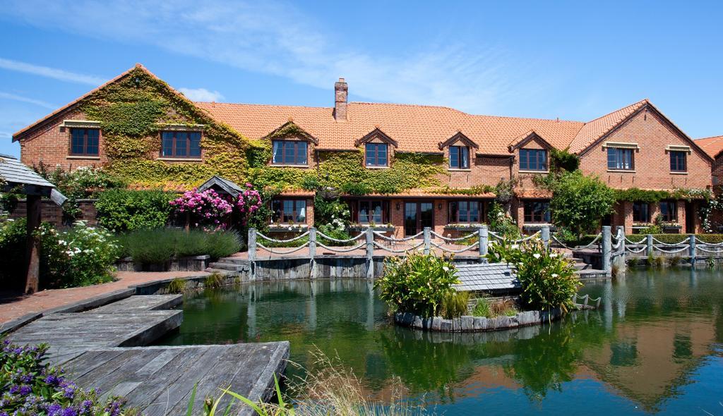 Grand Arden Monaco Nelson Hotel Exterior photo